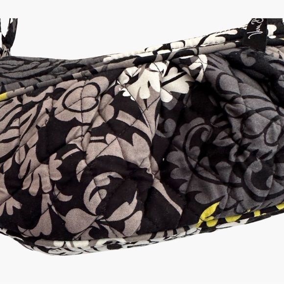 Vintage - Retired Vera Bradley Baroque Pattern Purse Like New and super cute 💓 - Picture 10 of 10